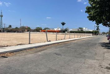 Lote de Terreno en  Calle 40-b 486, Los Pinos, Mérida, Yucatán, 97138, Mex