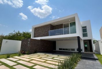 Casa en condominio en  Komchen, Mérida, Yucatán