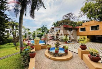 Casa en  Manantiales, Cuernavaca, Morelos