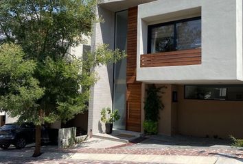 Casa en  Calle Huizache, Zibata, Zona Cactus, El Marqués, Querétaro, 76269, Mex