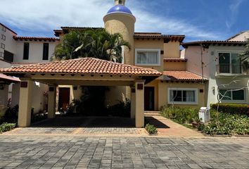 Casa en  Marina Vallarta, Puerto Vallarta