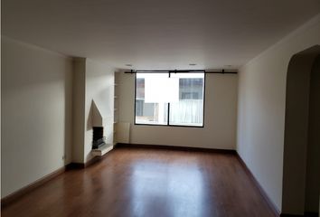 Apartamento en  Santa Barbara Norte, Bogotá