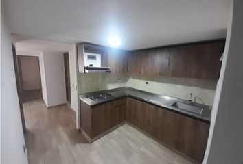 Apartamento en  Barrio Cristóbal, Medellín