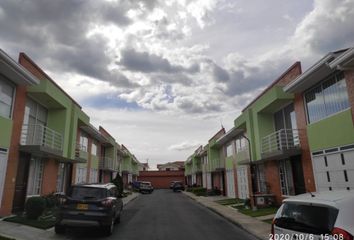 Casa en  Pino Pardo, Popayán