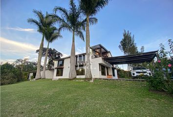 Villa-Quinta en  El Carmen De Viboral, Antioquia