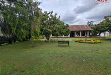 Villa-Quinta en  Villa Del Prado, Bogotá