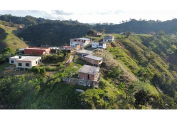 Casa en  San Roque, Antioquia