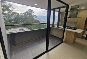 Apartamento en  Poblado, Medellín