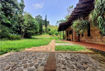 Villa-Quinta en  Girardota, Antioquia