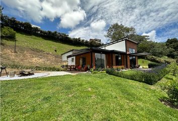 Casa en  El Carmen De Viboral, Antioquia