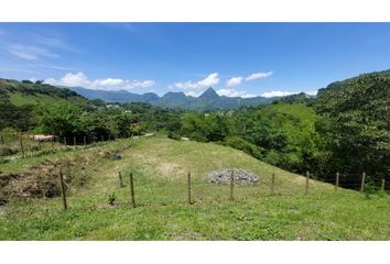 Lote de Terreno en  Titiribí, Antioquia