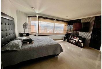 Apartamento en  Poblado, Medellín