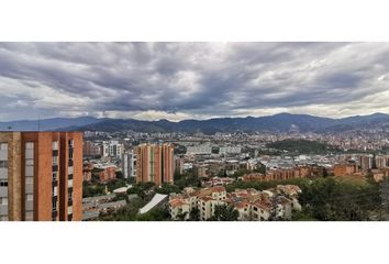 Apartamento en  Las Palmas, Medellín