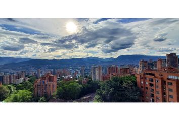 Apartamento en  El Tesoro, Medellín