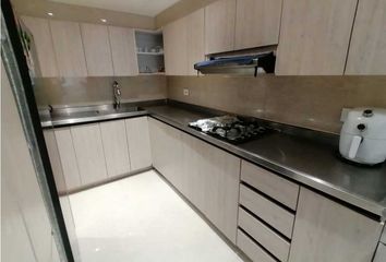 Apartamento en  Los Alamos, Pereira