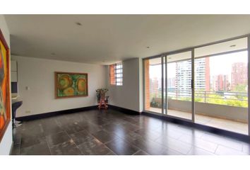 Apartamento en  El Tesoro, Medellín