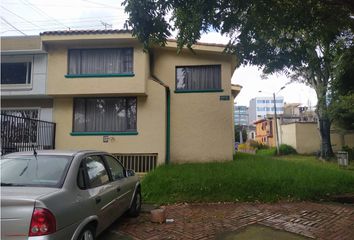 Casa en  El Chicó, Bogotá