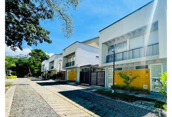 Casa en  Conquistadores, Medellín