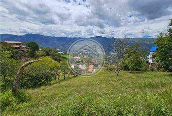 Lote de Terreno en  Girardota, Antioquia