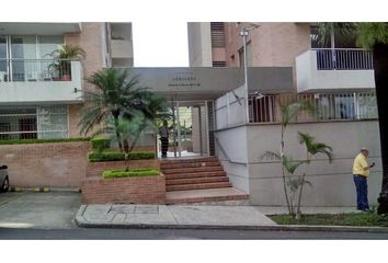 Apartamento en  Arboledas, Cali