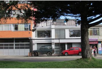 Casa en  Galerías, Bogotá