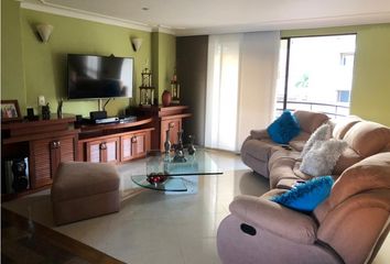 Apartamento en  Poblado, Medellín