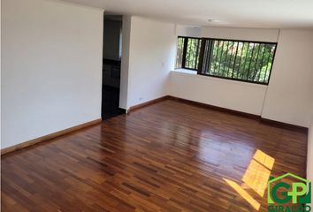 Apartamento en  Poblado, Medellín