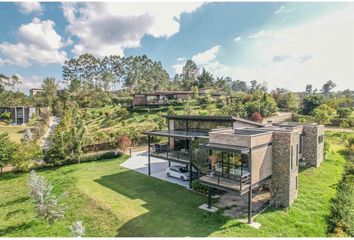 Casa en  Conquistadores, Medellín