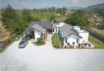 Casa en  El Carmen De Viboral, Antioquia