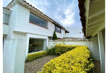 Casa en  Santa Bárbara Central, Bogotá