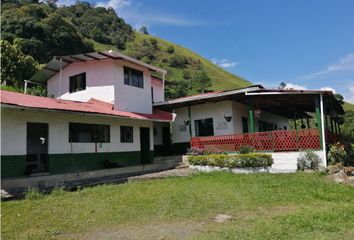 Villa-Quinta en  Sasaima, Cundinamarca