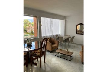 Apartamento en  Rodeo Alto, Medellín