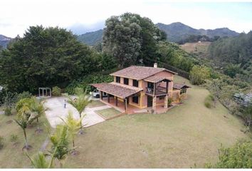 Villa-Quinta en  La Ceja, Antioquia