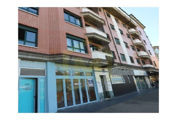 Local Comercial en  Lugones, Asturias