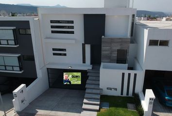 Casa en  Calle Cerro El Divisadero 128, Privada Juriquilla, La Antigua Juriquilla, Querétaro, 76230, Mex