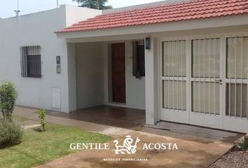 Casa en  Calle S. Allende, Benito Juárez, Provincia De Buenos Aires, Arg