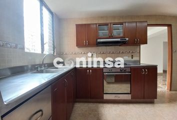 Apartamento en  Altos Del Poblado, Medellín