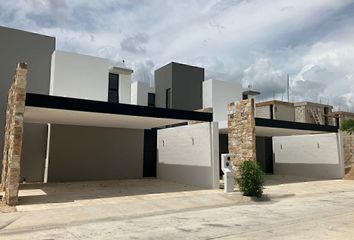 Casa en  Carretera Xcunyá - Santa María Yaxché - Tamanché - Ejido T. Mérida Progreso, Mérida, Yucatán, Mex