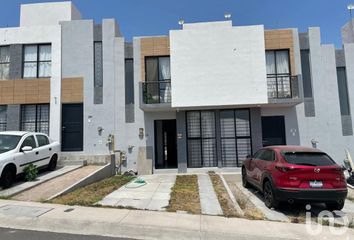 Casa en  76118, Santiago De Querétaro, Querétaro, Mex