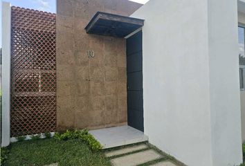 Casa en  Los Nogales, Pátzcuaro, Pátzcuaro, Michoacán