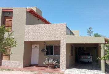 Casa en  Luján De Cuyo, Mendoza