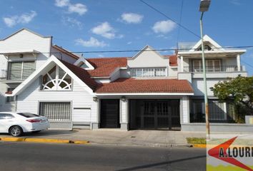 Casa en  Turdera, Partido De Lomas De Zamora