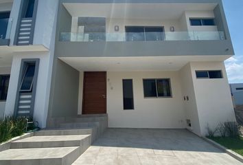 Casa en condominio en  El Centinela, Zapopan, Zapopan, Jalisco