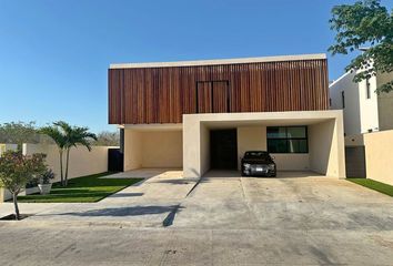 Casa en  Komchen, Mérida, Yucatán