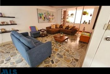 Apartamento en  Laureles, Medellín