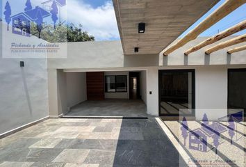 Casa en  Prados De Cuernavaca, Cuernavaca, Morelos