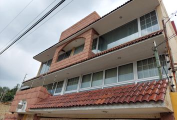 Casa en  Lomas De Tecamachalco Sección Cumbres, Huixquilucan