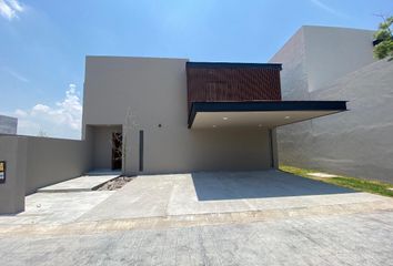 Casa en  Lomas Del Campanario Ii, Municipio De Querétaro