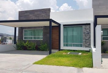 Casa en  Cañadas Del Lago, Corregidora, Querétaro