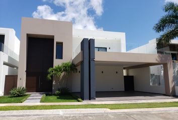 Casa en  Cancún, Quintana Roo